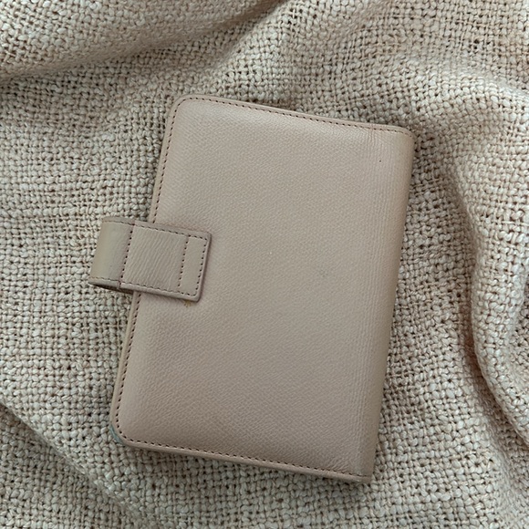 CHANEL Agenda - Picture 4 of 13